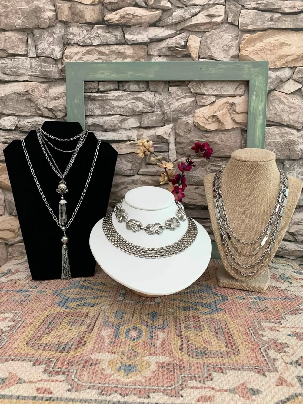 Vintage Lot of 5 Necklaces Panther Collar Tassel Chain Link Unsigned Designer